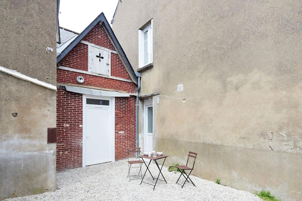 Le Grand Bleu - Wifi Fibre/Linge/Acces Cour Apartment Vallons-de-l'Erdre ภายนอก รูปภาพ